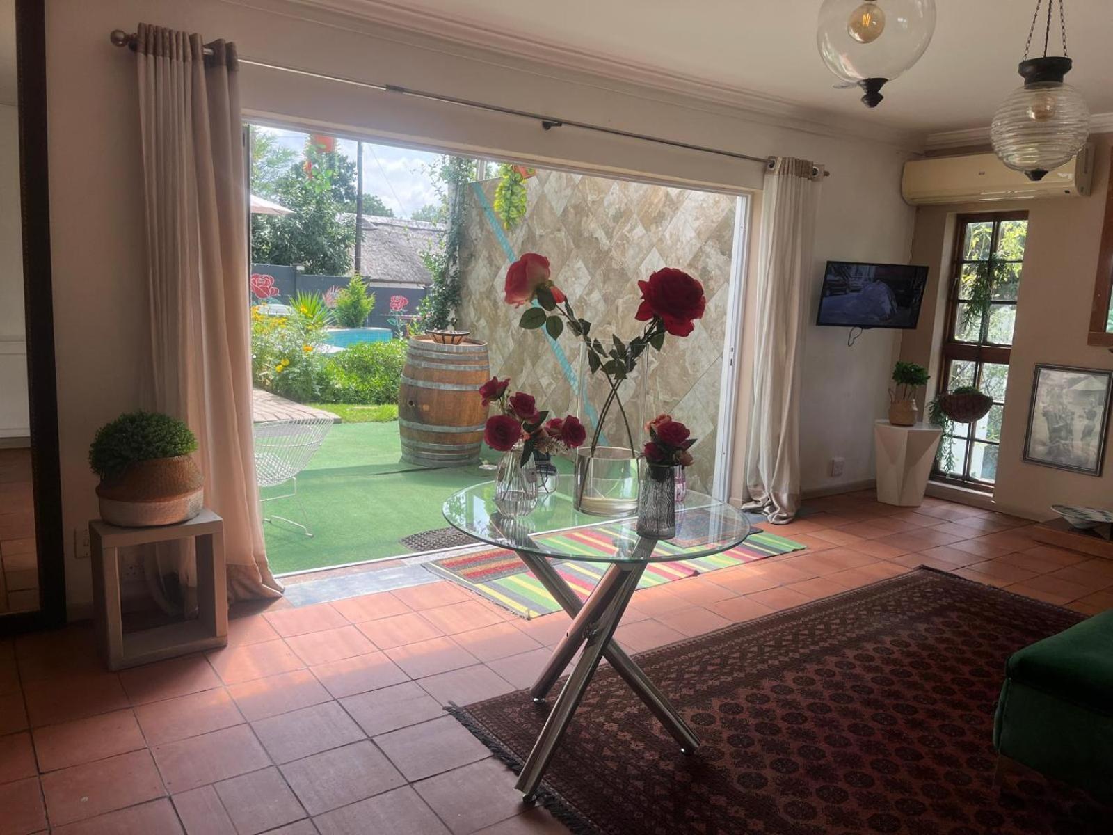 Muco Guest House Йоханнесбург Экстерьер фото